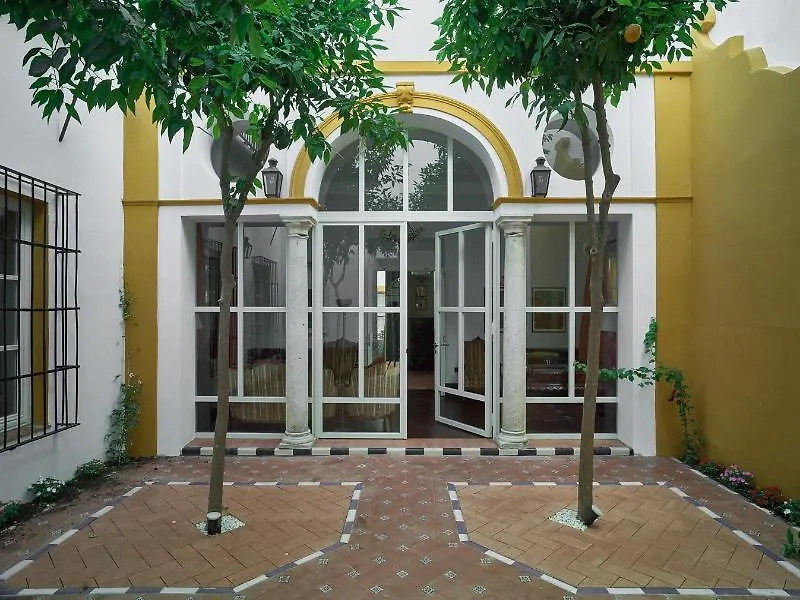סביליה Las Casas De El Arenal מלון