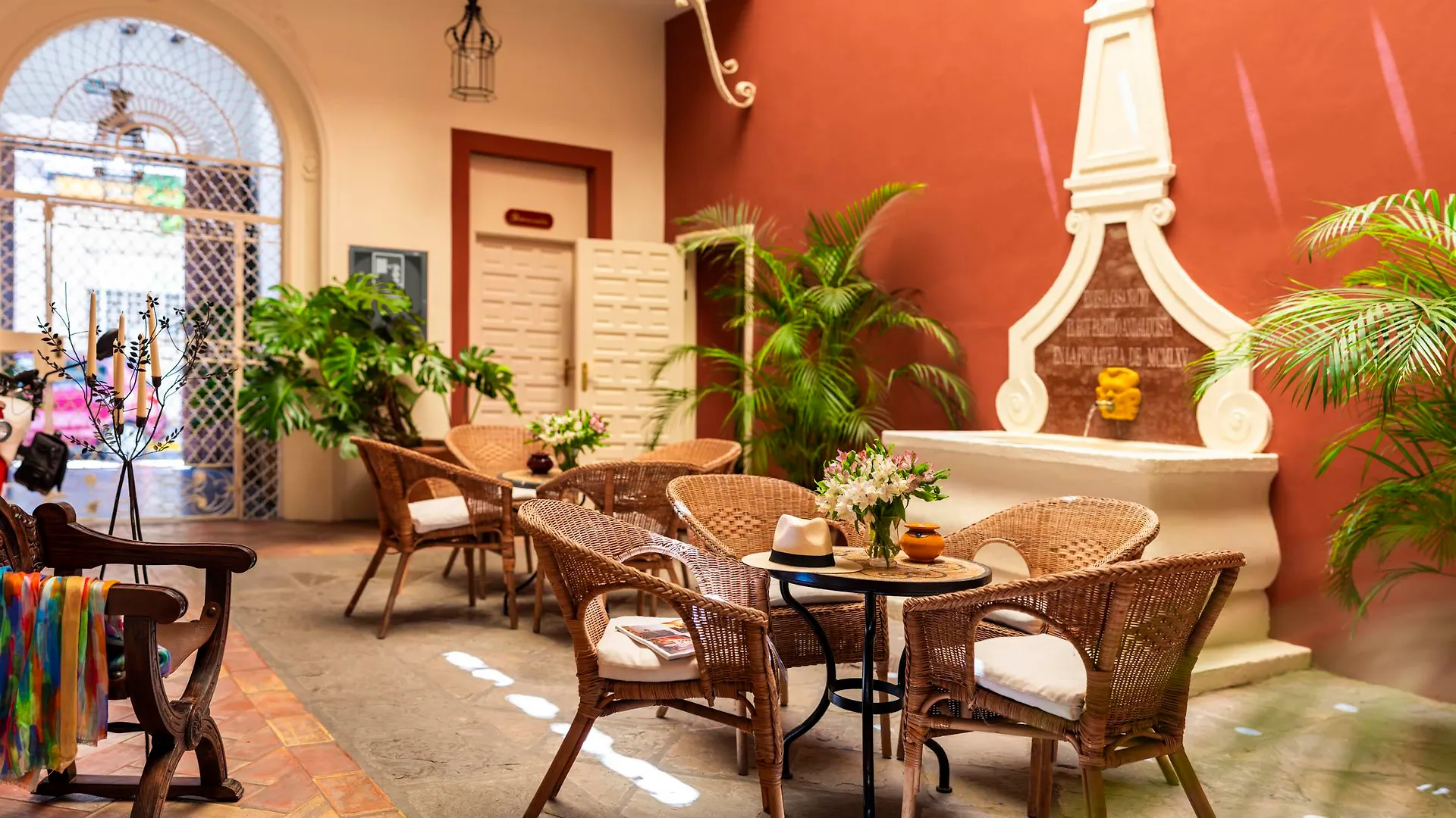 Las Casas De El Arenal Seville Hotel